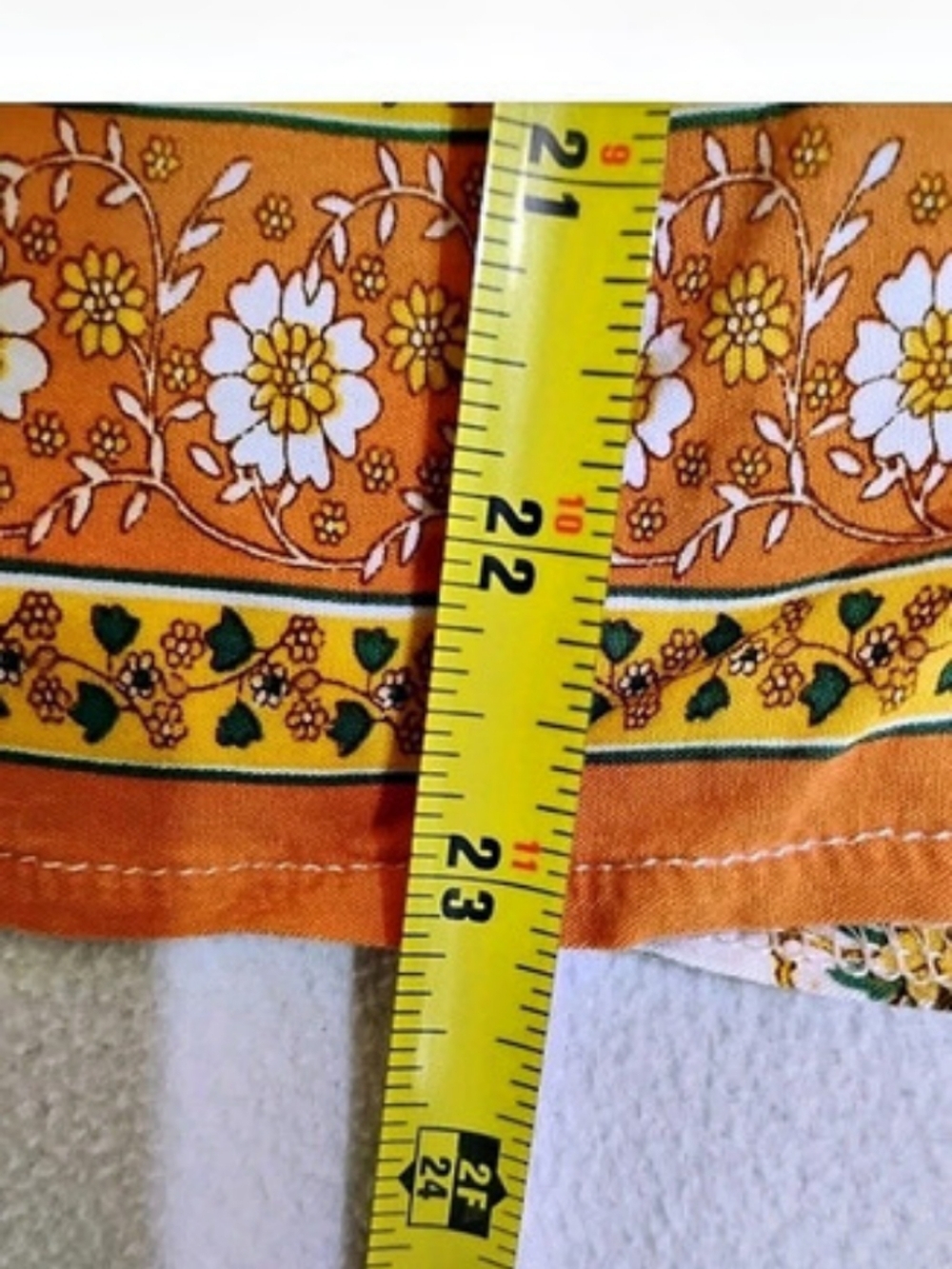 Floral Tunic in Orange & White Size Medium - Picture 13 of 13